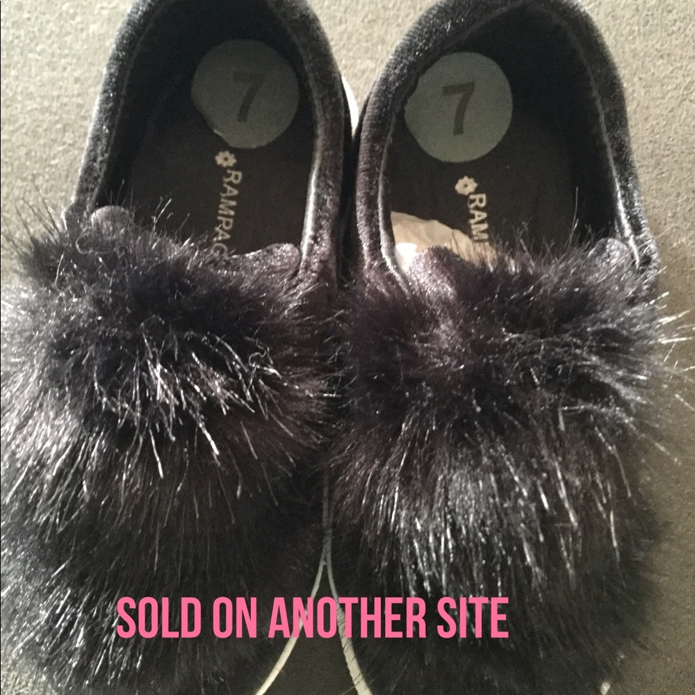 New Rampage Girl's Flufffy Pompom Sneakers